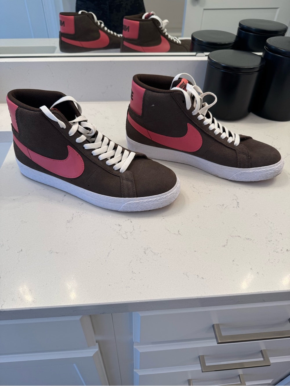 Nike SB Zoom Blazer Mid-Top Sneakers in Brown Suede with Pink Swoosh 10.5